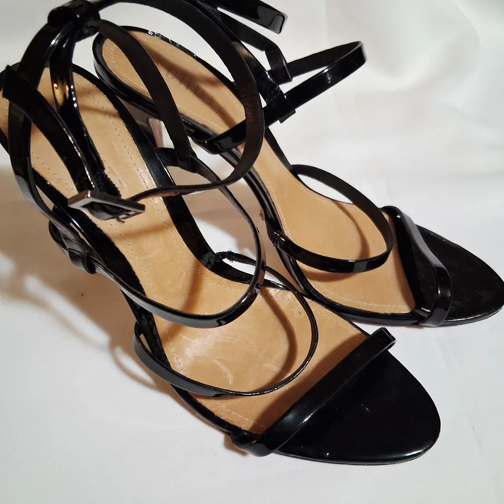SCHUTZ Black Ilara Strappy Heels Size 9 B‎